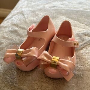 Mini Melissa Pink Dress Shoes with Bow